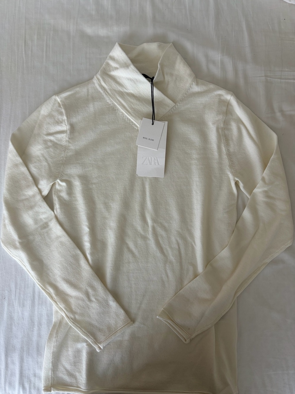 Zara Cream Turtleneck Sweater